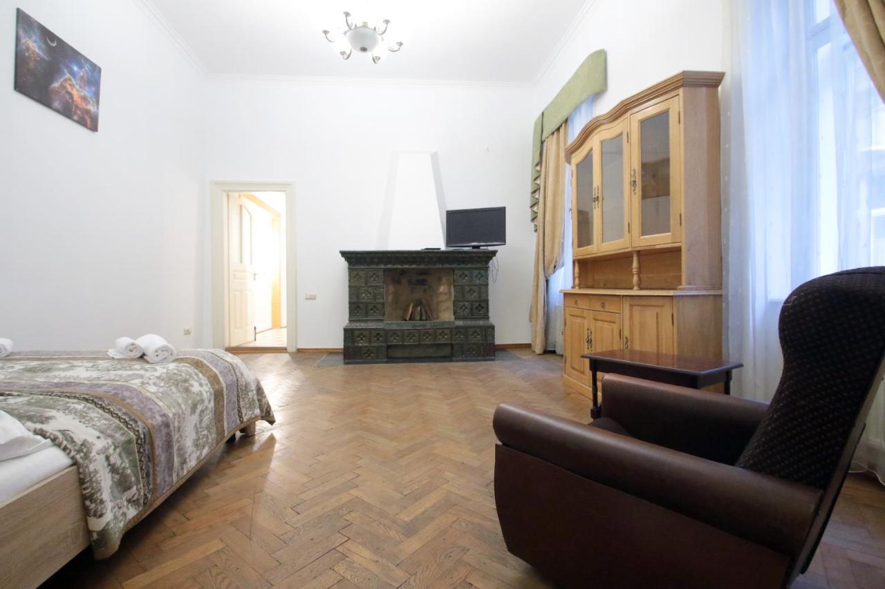 Pro Apartments 12213 Львов Экстерьер фото