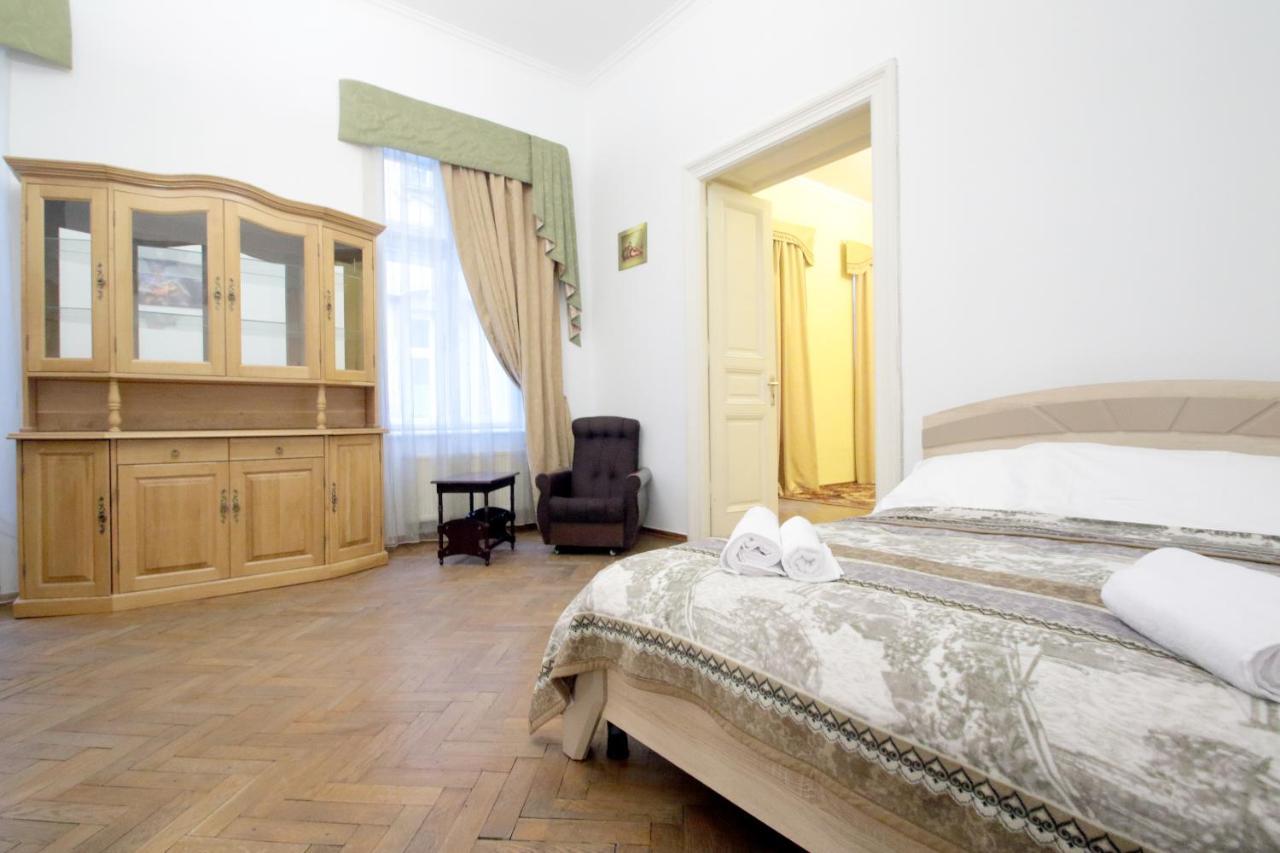 Pro Apartments 12213 Львов Экстерьер фото