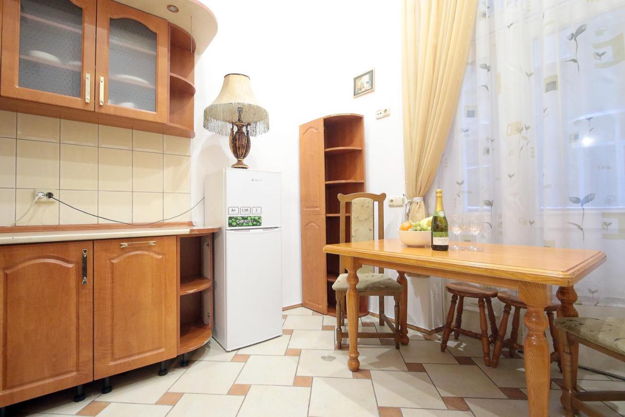 Pro Apartments 12213 Львов Экстерьер фото