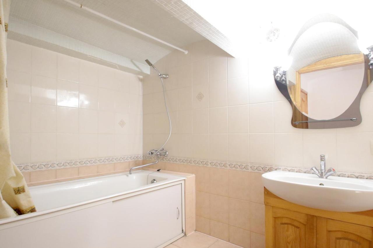 Pro Apartments 12213 Львов Экстерьер фото